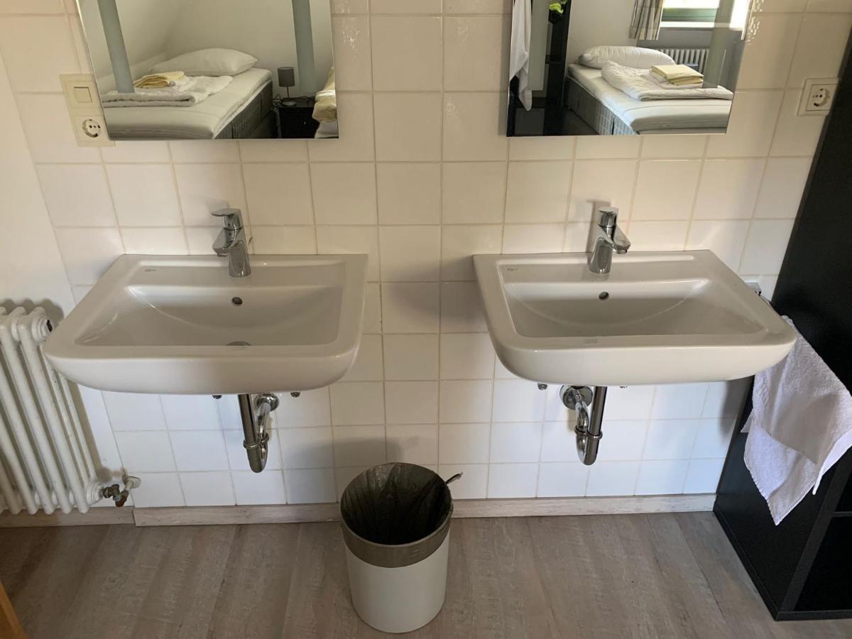 Campus Prackenfels Hotel Алтдорф бай Нюрнберг Екстериор снимка