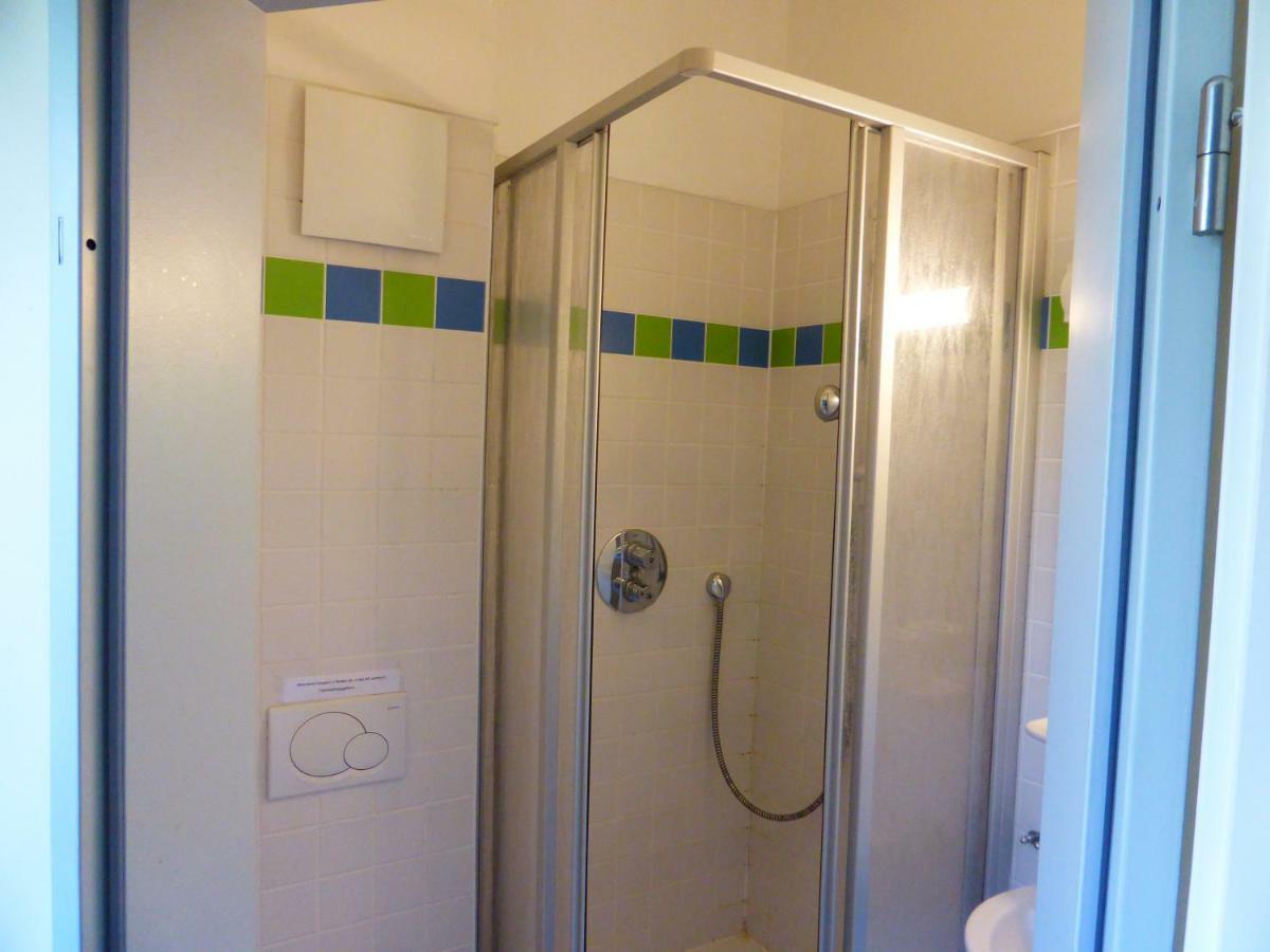 Campus Prackenfels Hotel Алтдорф бай Нюрнберг Екстериор снимка