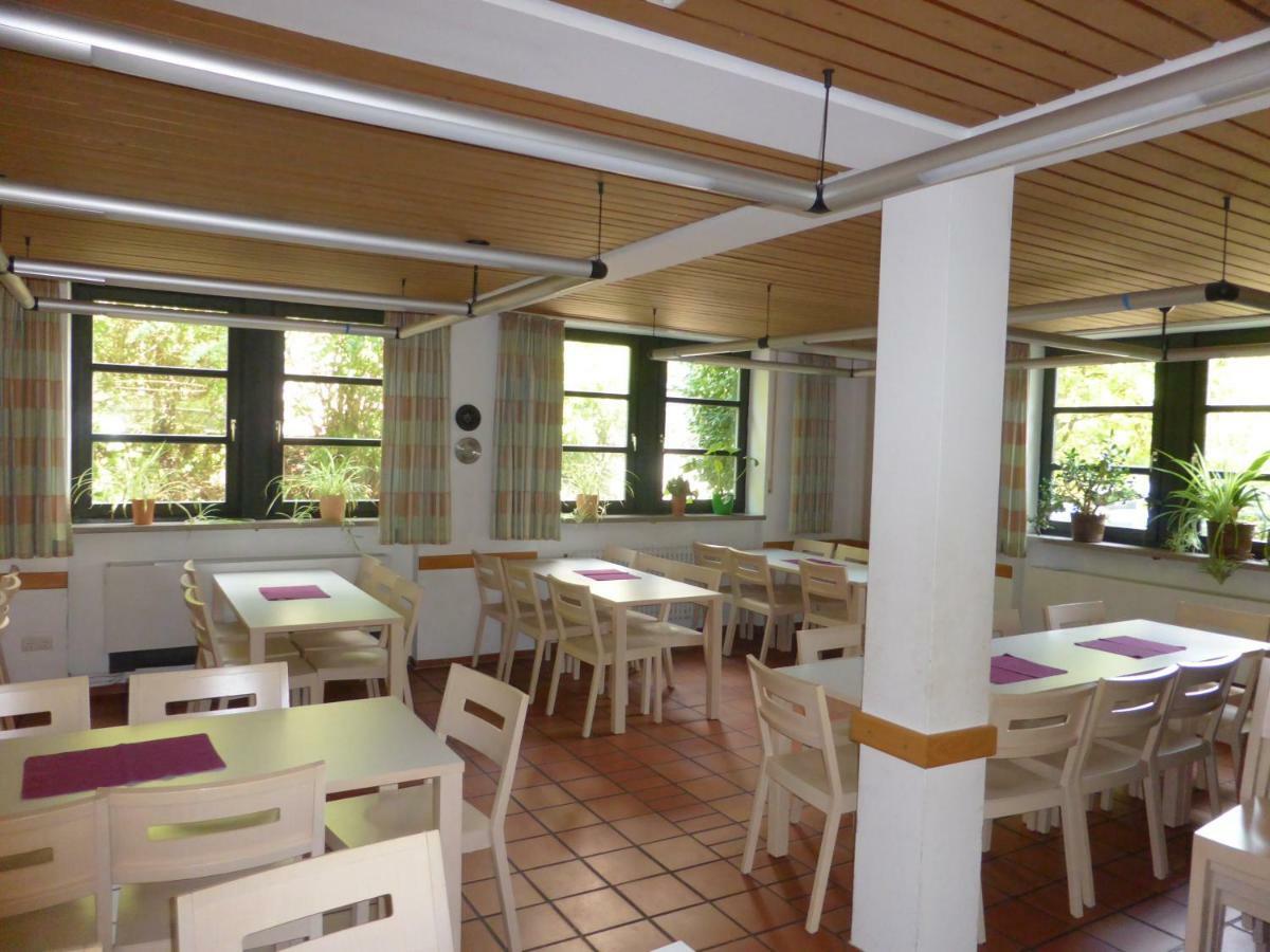 Campus Prackenfels Hotel Алтдорф бай Нюрнберг Екстериор снимка