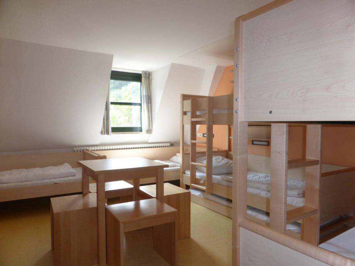 Campus Prackenfels Hotel Алтдорф бай Нюрнберг Екстериор снимка